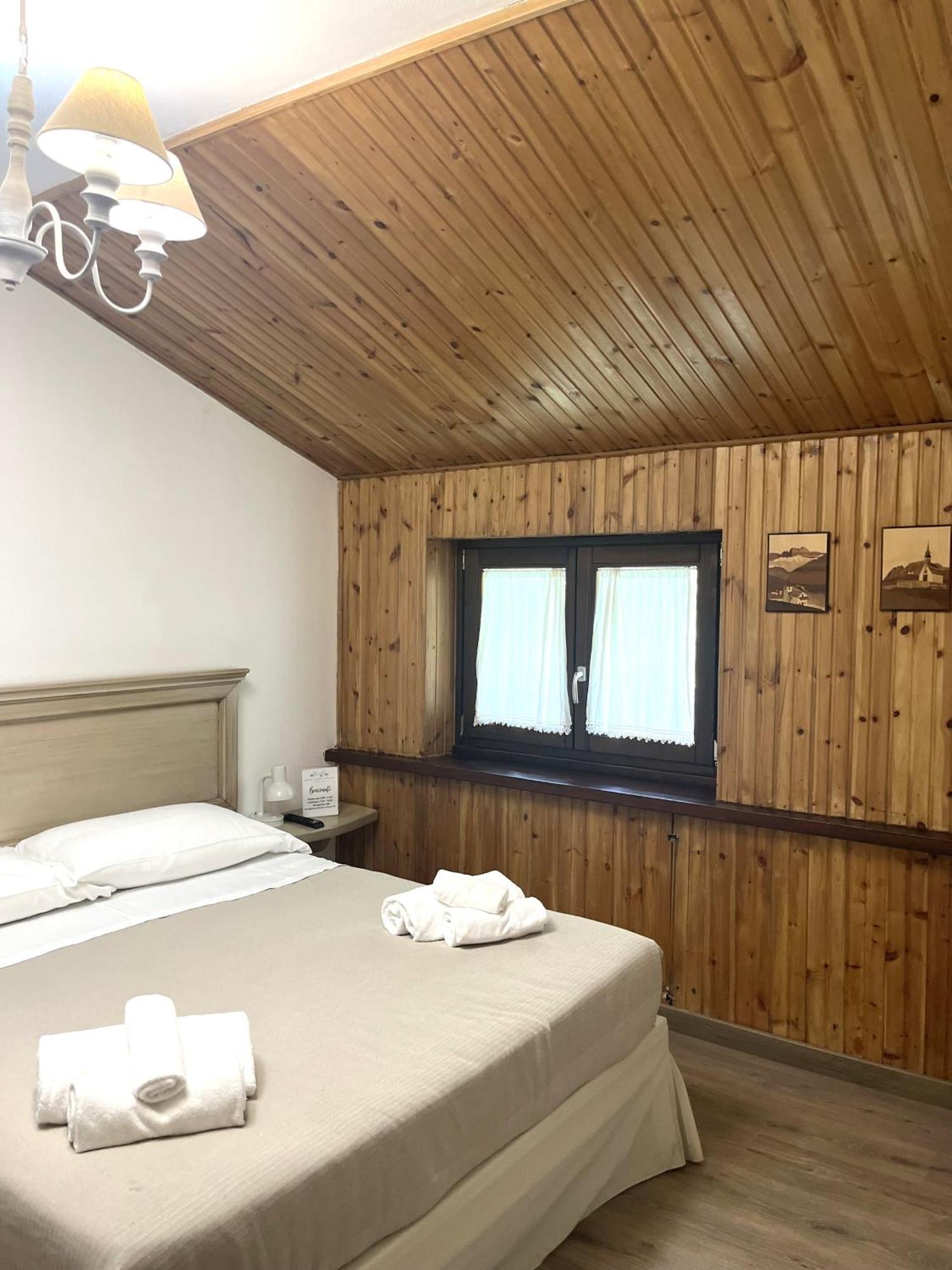 Hotel Campo Stella Leonessa Extérieur photo